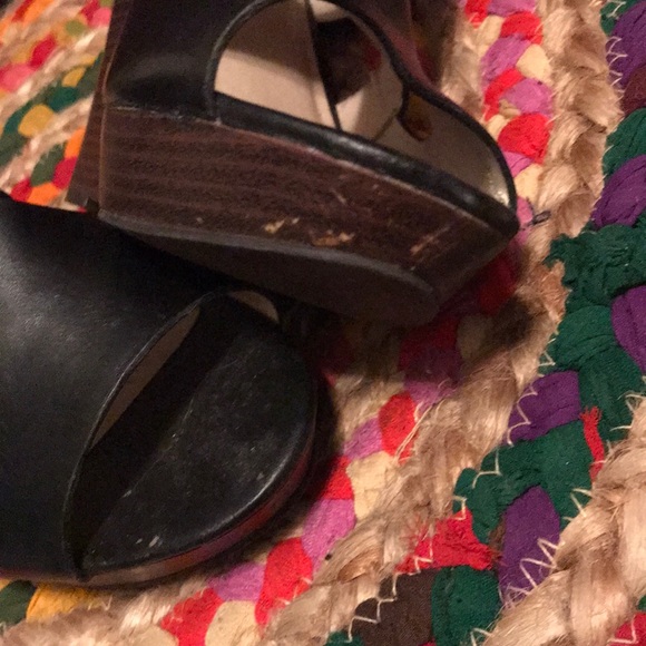 Black wedges with wooden platform - Picture 4 of 5